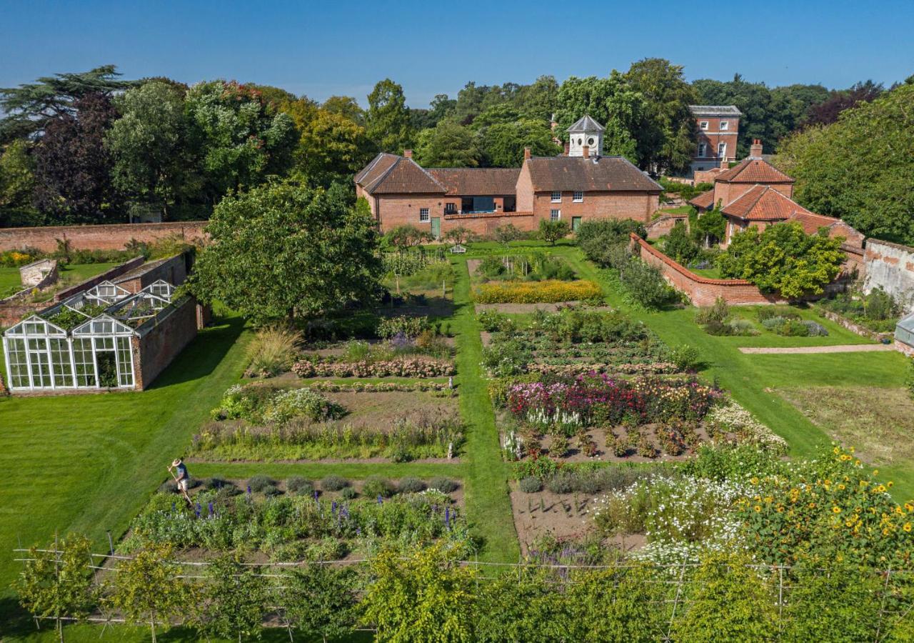 Wolterton Hall Villa Itteringham Exteriör bild